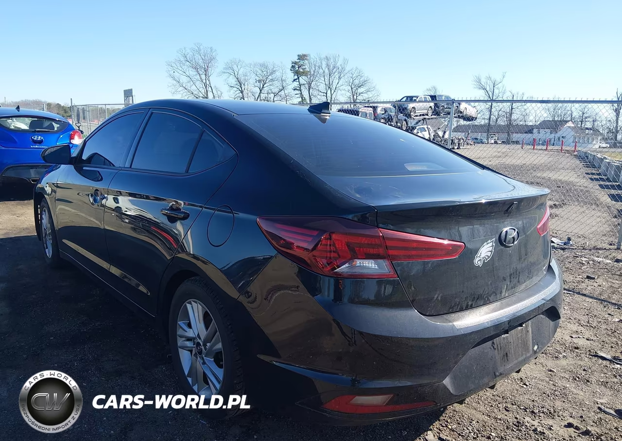 2020 Hyundai Elantra Sel VIN:5NPD84LF6LH583618 - 3