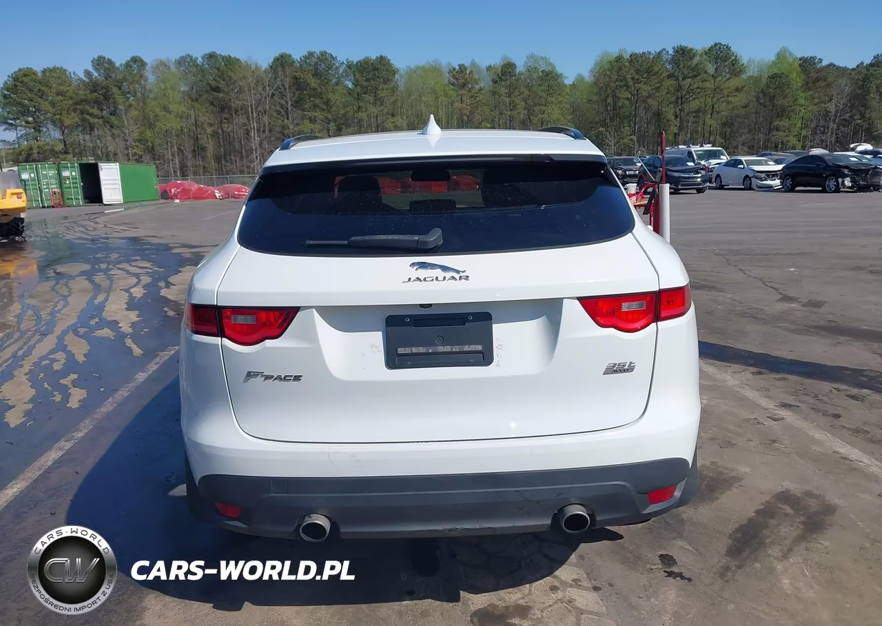 2017 Jaguar F-Pace 35T Premium VIN:SADCJ2BV2HA889652 - 16