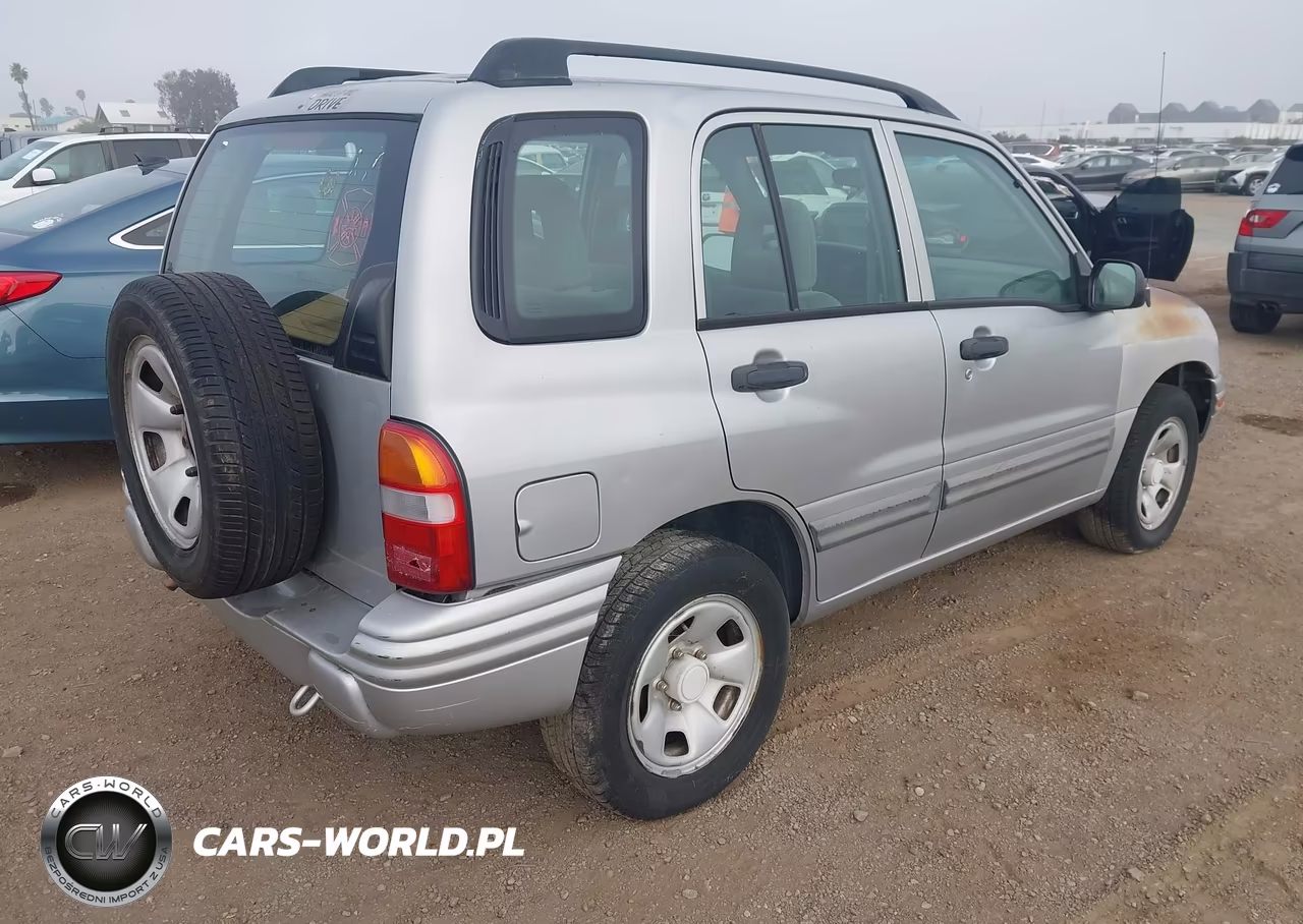 2003 Suzuki Vitara VIN:2S3TE52V036103369 - 4