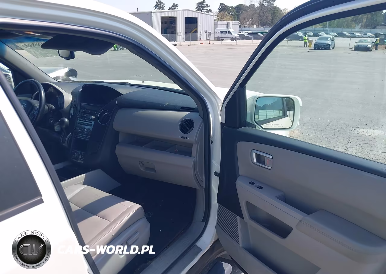 2012 Honda Pilot Touring VIN:5FNYF3H97CB029118 - 5