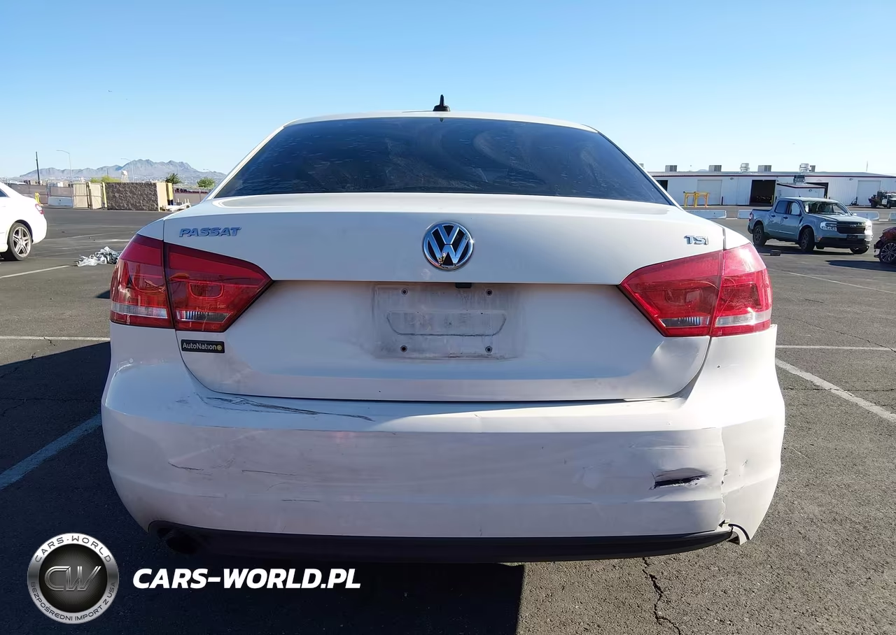 2015 Volkswagen Passat 1.8T Limited Edition VIN:1VWAT7A32FC109691 - 16