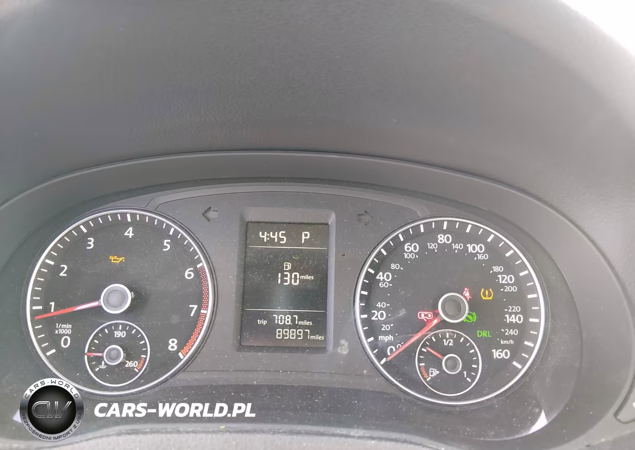 2015 Volkswagen Passat 1.8T Limited Edition VIN:1VWAT7A32FC109691 - 7