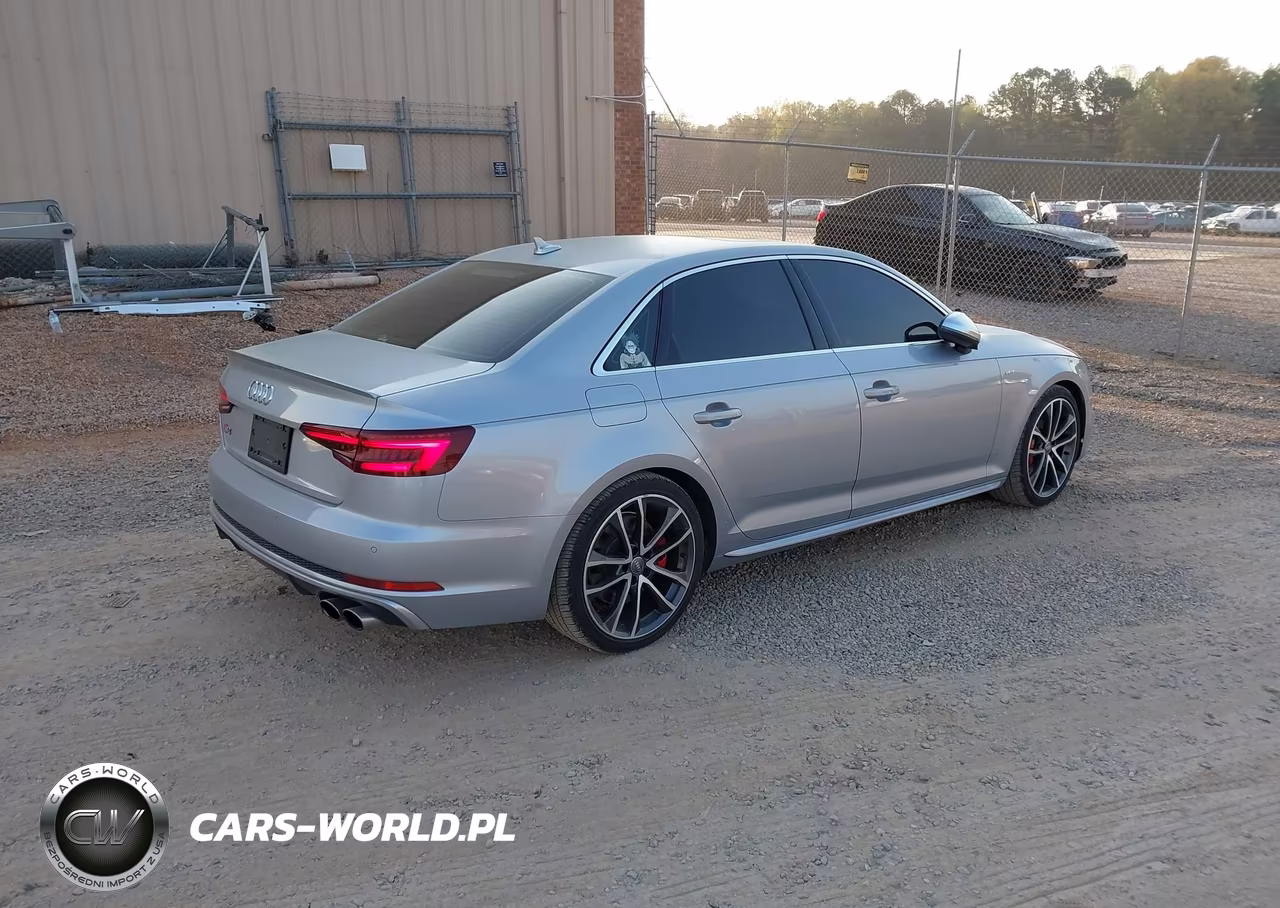 2018 Audi S4 3.0T Premium Plus VIN:WAUB4AF43JA201218 - 4
