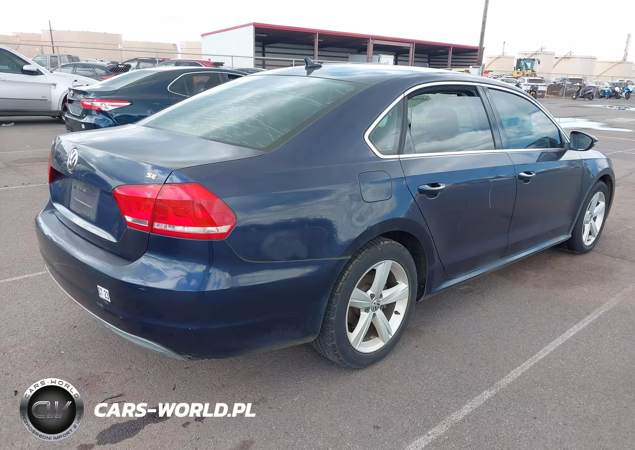 2012 Volkswagen Passat 2.5L Se VIN:1VWBP7A36CC092396 - 4
