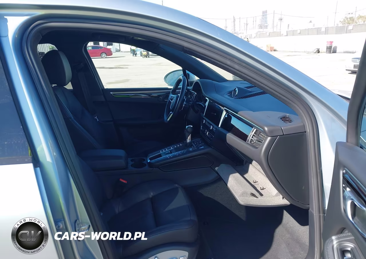 2020 Porsche Macan VIN:WP1AA2A52LLB15076 - 5