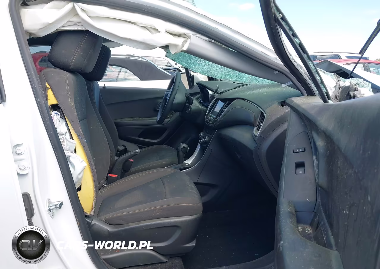 2022 Chevrolet Trax Fwd Ls VIN:KL7CJKSMXNB551051 - 5