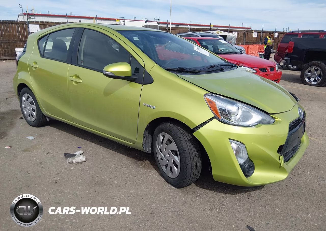 2015 Toyota Prius C Two