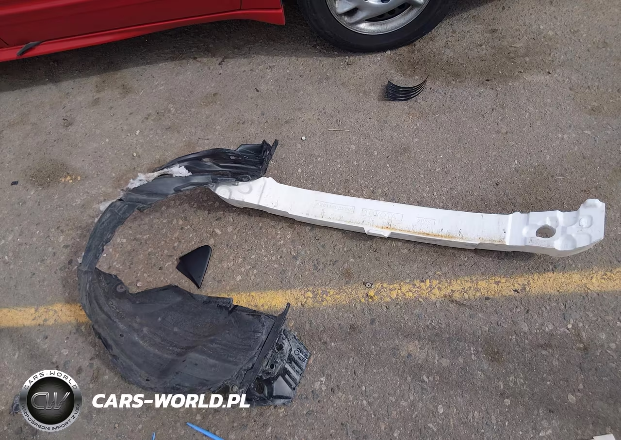 2015 Toyota Prius C Two VIN:JTDKDTB31F1112282 - 12