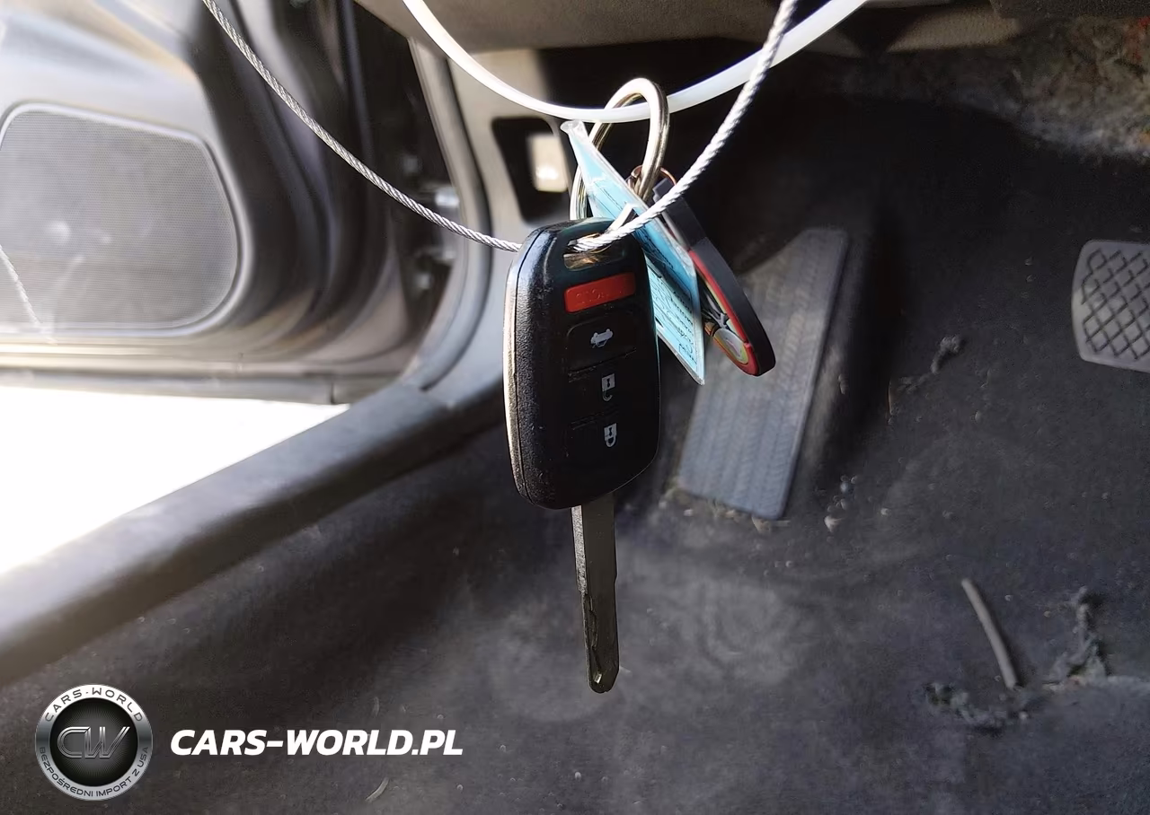 2018 Honda Civic Lx VIN:19XFC2F58JE029173 - 11