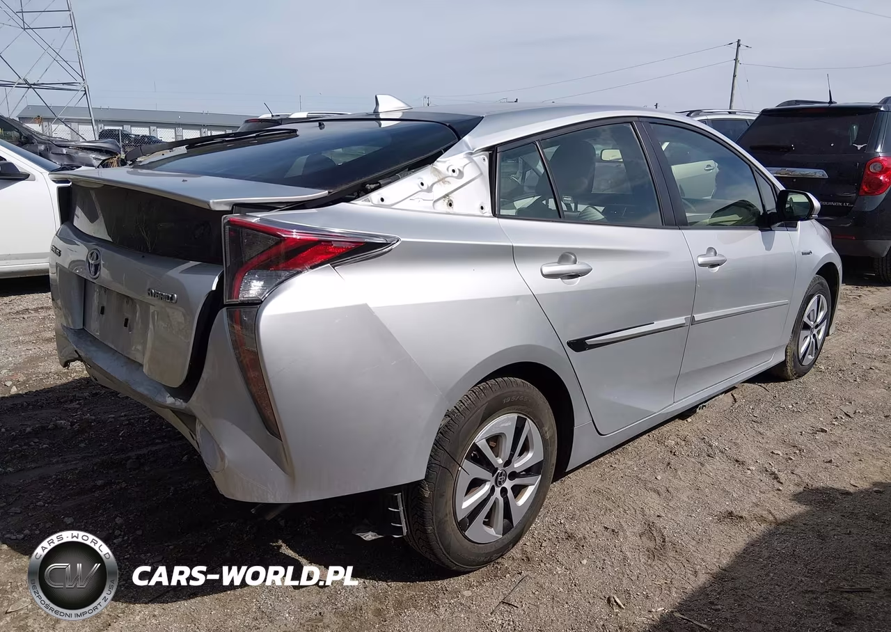 2016 Toyota Prius Three VIN:JTDKARFU1G3018570 - 4