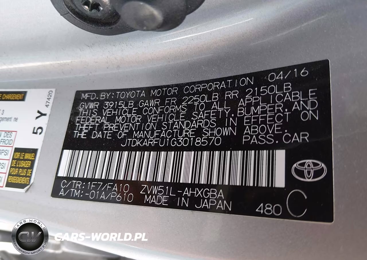 2016 Toyota Prius Three VIN:JTDKARFU1G3018570 - 9