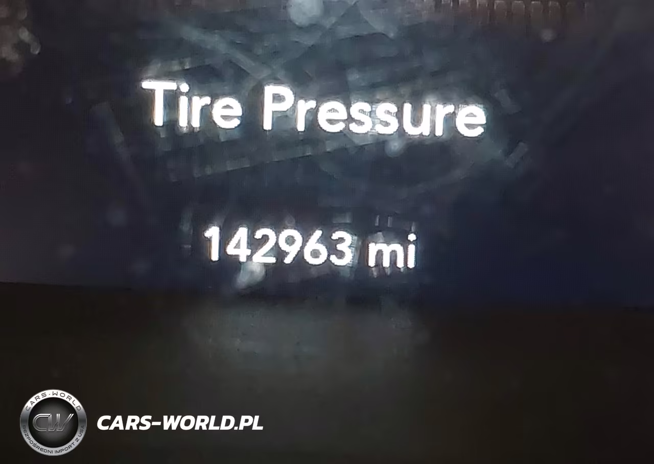 2017 Dodge Challenger Sxt VIN:2C3CDZAG7HH584782 - 15