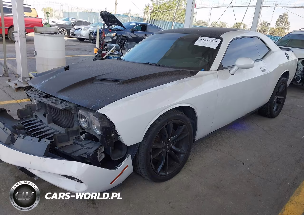 2017 Dodge Challenger Sxt VIN:2C3CDZAG7HH584782 - 2
