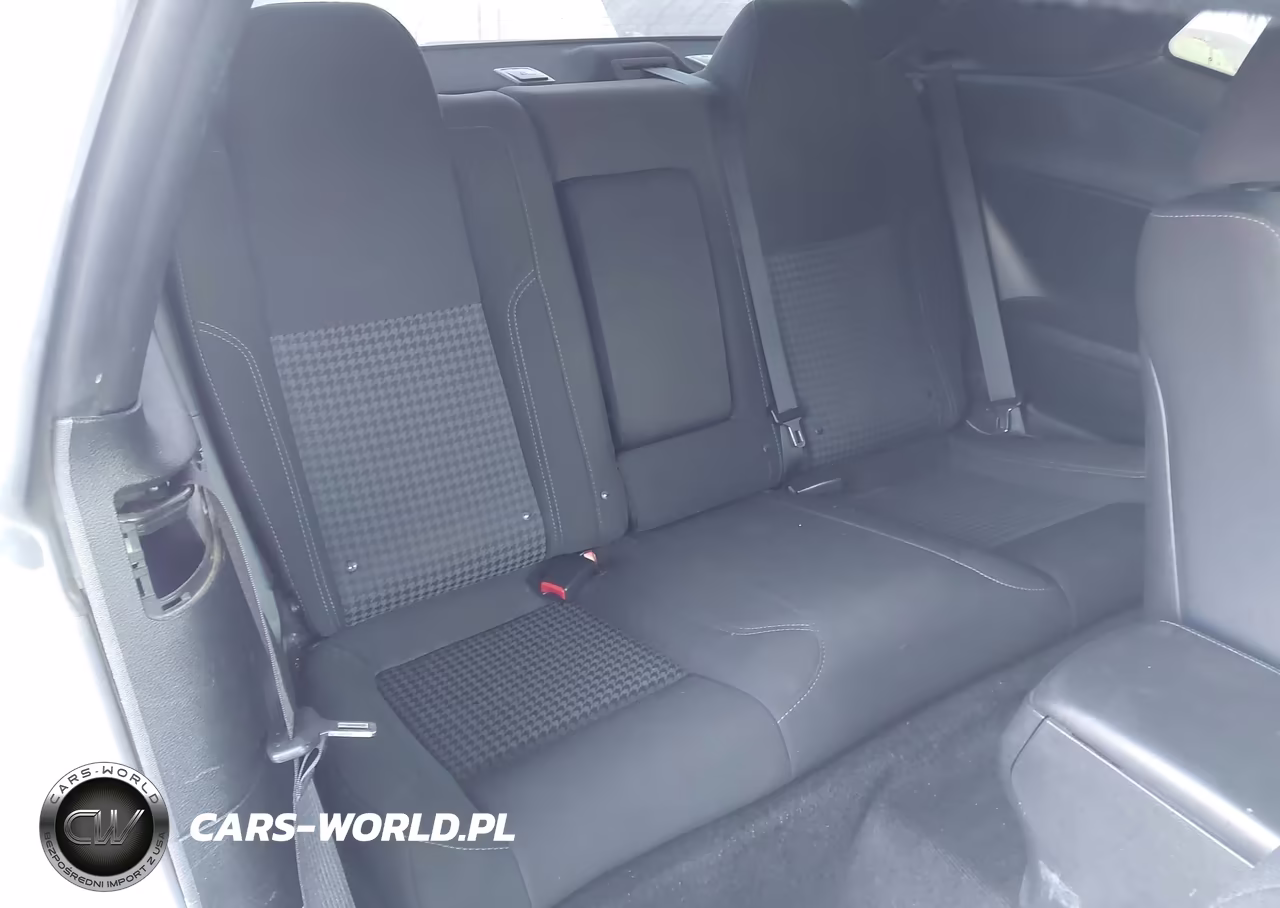 2017 Dodge Challenger Sxt VIN:2C3CDZAG7HH584782 - 8