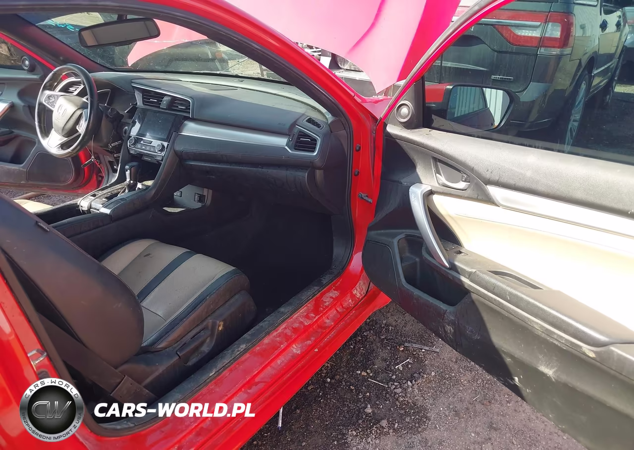 2016 Honda Civic Touring VIN:2HGFC3B90GH350055 - 5