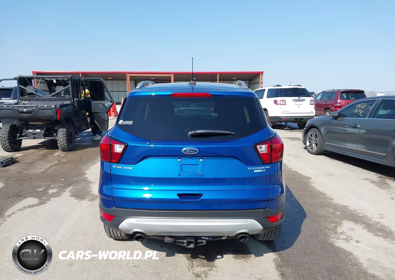 2019 Ford Escape Titanium VIN:1FMCU9J97KUC03610 - 16