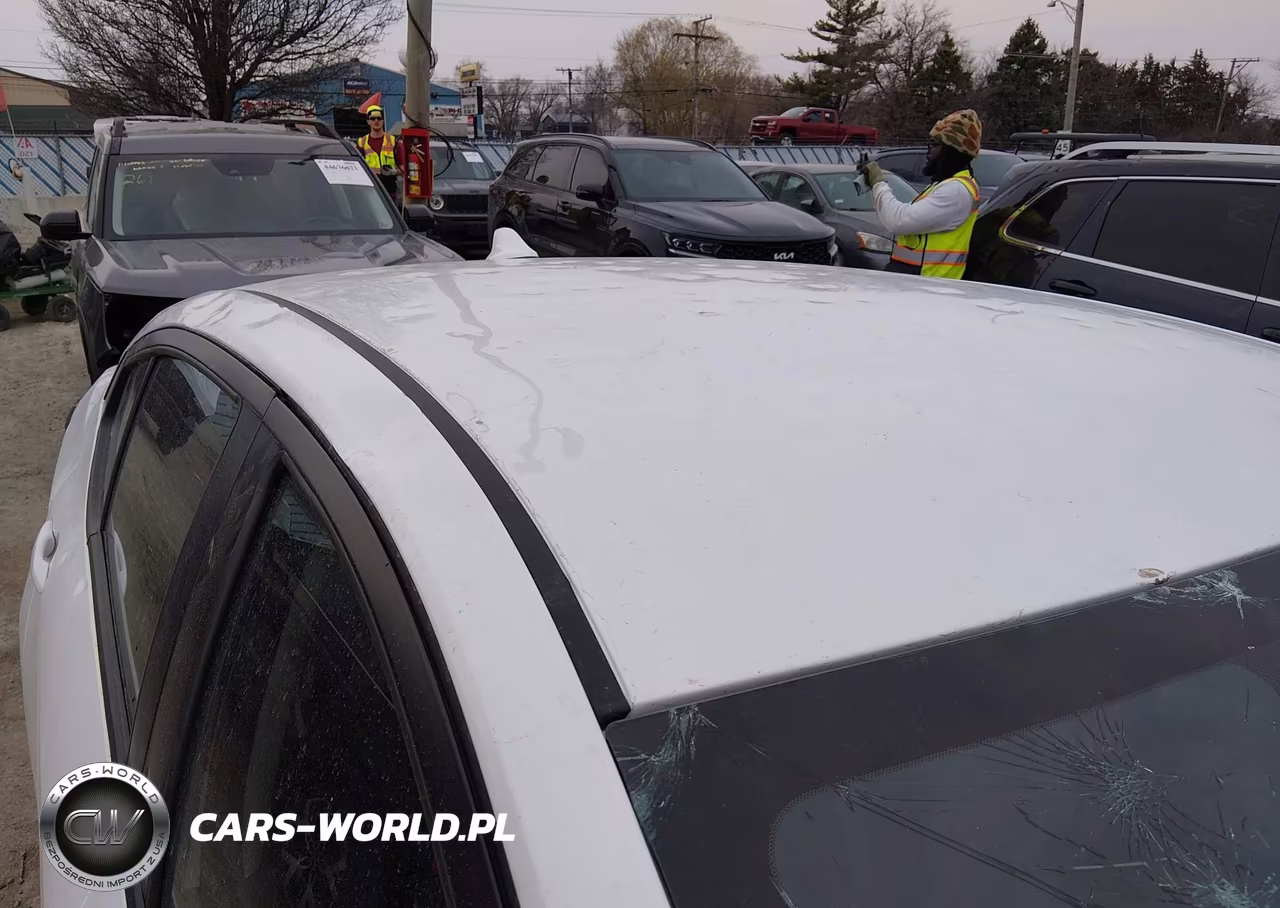 2025 Nissan Versa 1.6 Sv VIN:3N1CN8EVXSL873913 - 6