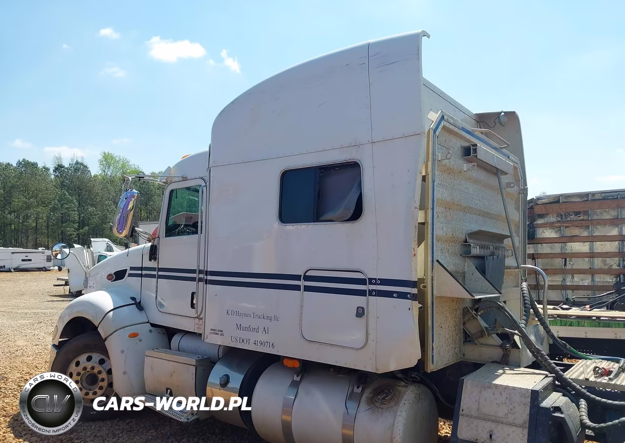 2013 Peterbilt 386 VIN:1XPHD49X2DD202821 - 11