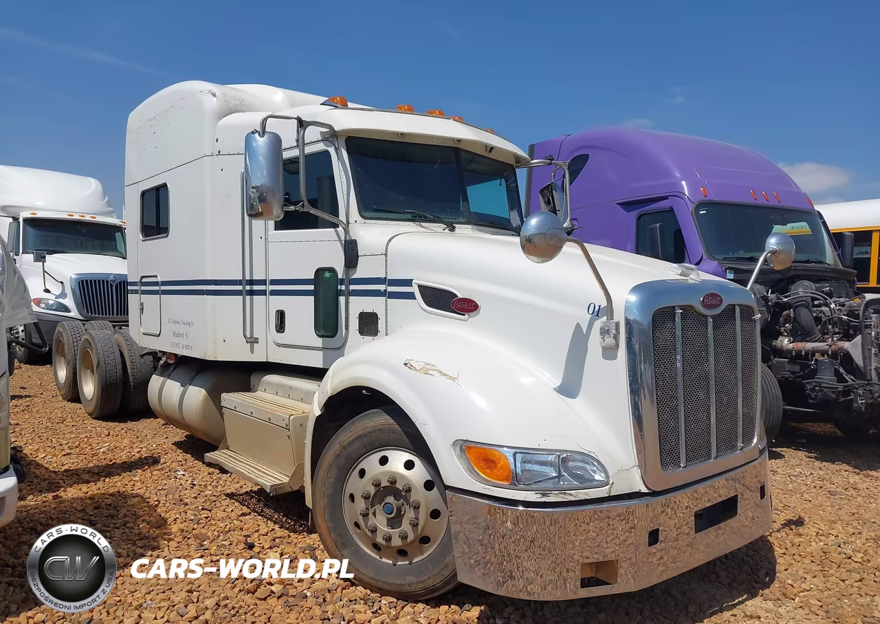 2013 Peterbilt 386 VIN:1XPHD49X2DD202821 - 13
