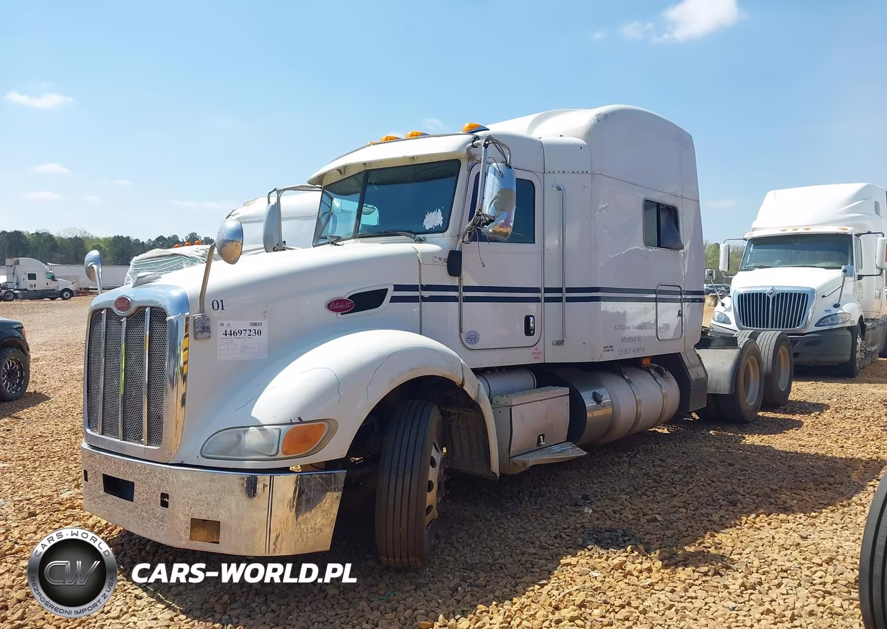 2013 Peterbilt 386 VIN:1XPHD49X2DD202821 - 14