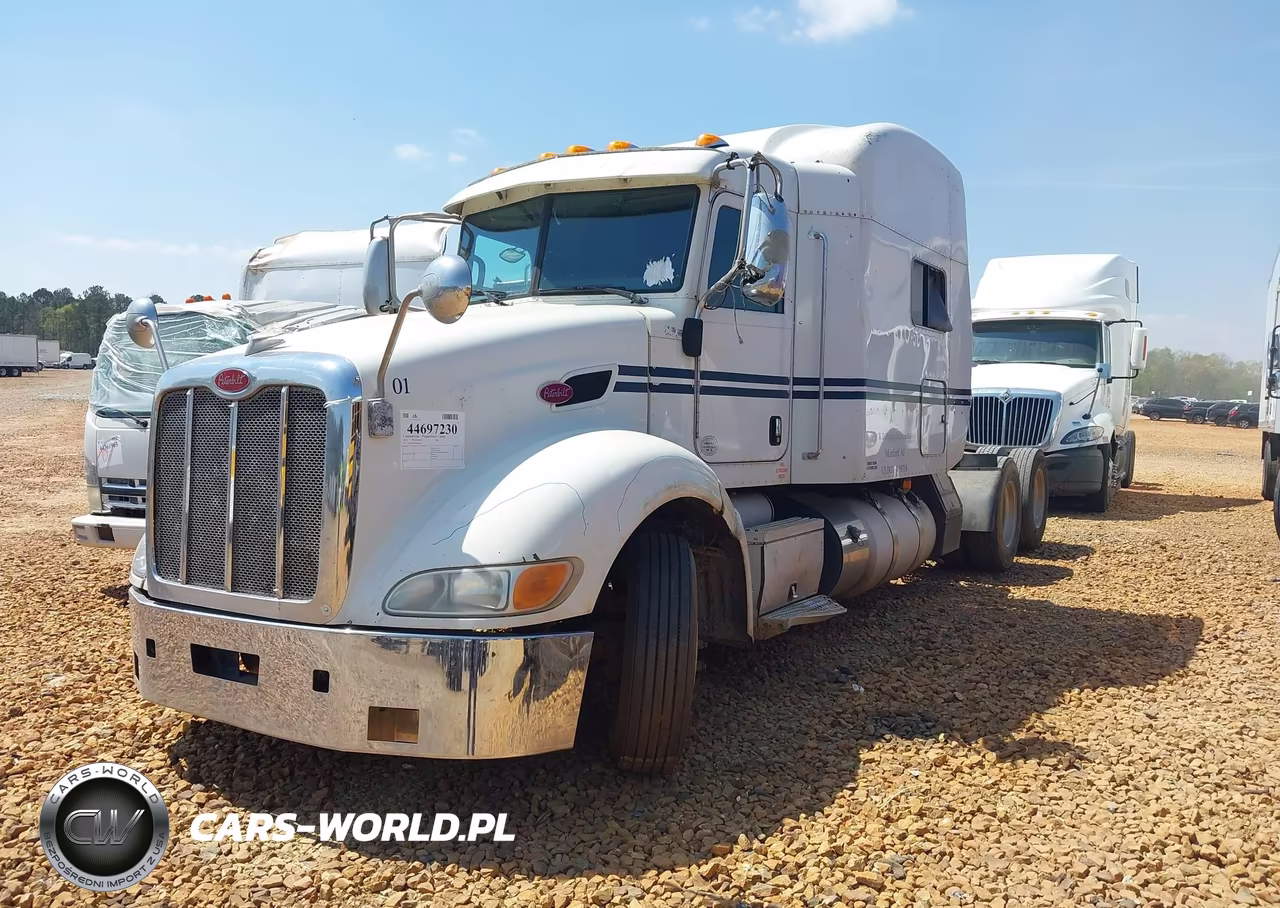 2013 Peterbilt 386 VIN:1XPHD49X2DD202821 - 2