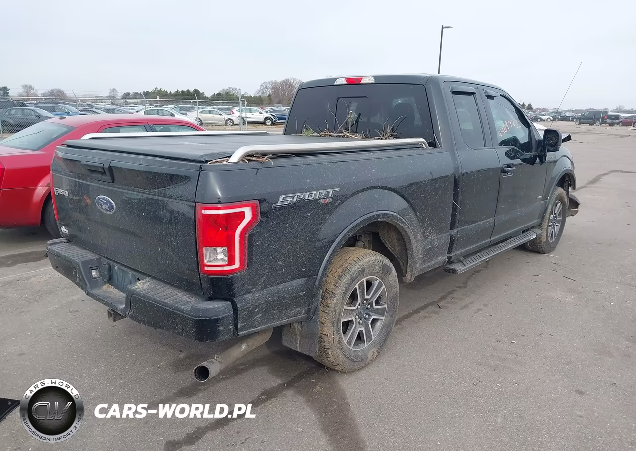 2017 Ford F-150 Xlt VIN:1FTEX1EP1HFA34180 - 4