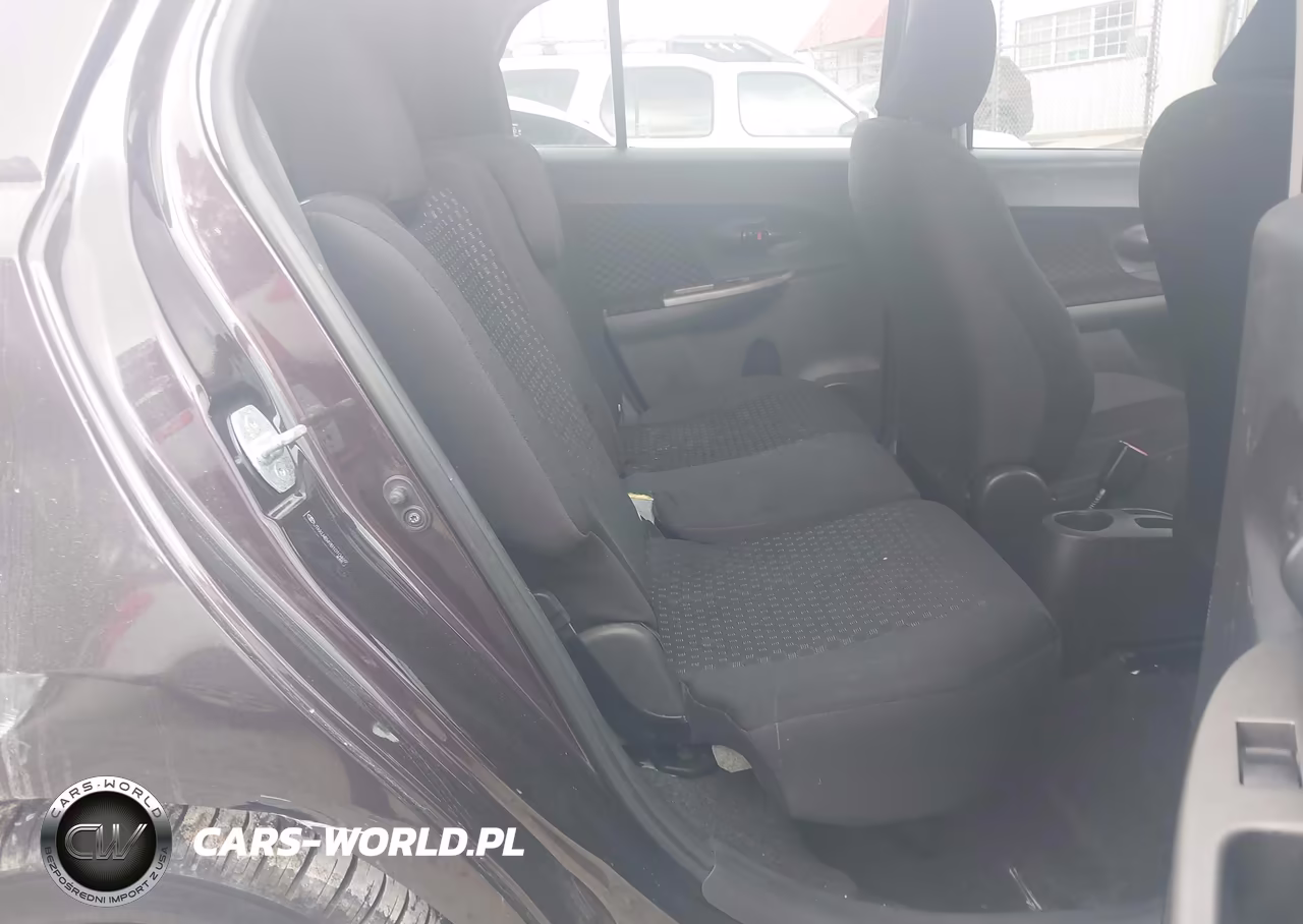 2011 Scion Xd VIN:JTKKU4B49B1010469 - 8
