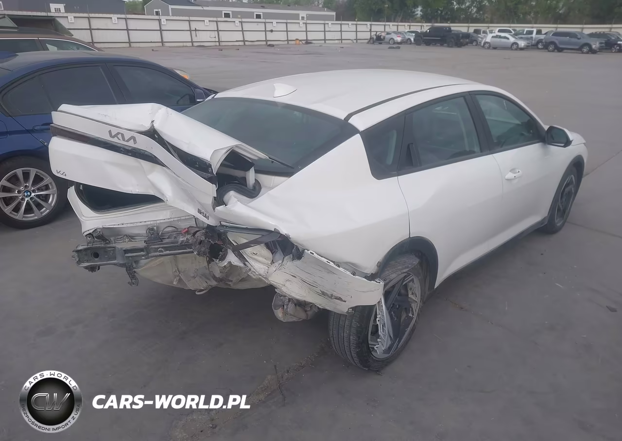 2025 Kia K4 Ex VIN:3KPFU4DE6SE009081 - 4