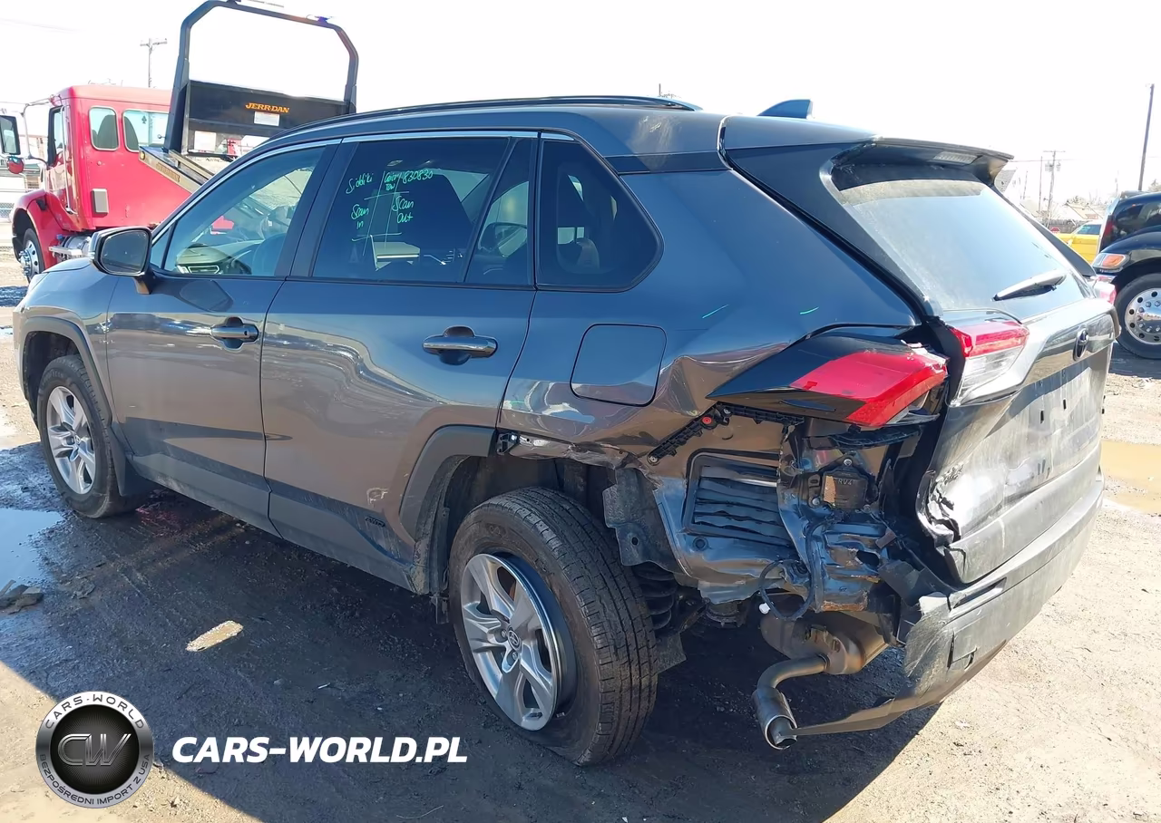 2024 Toyota Rav4 Hybrid Xle VIN:2T3RWRFV8RW218354 - 3