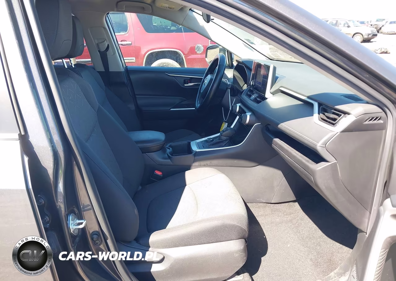 2024 Toyota Rav4 Hybrid Xle VIN:2T3RWRFV8RW218354 - 5