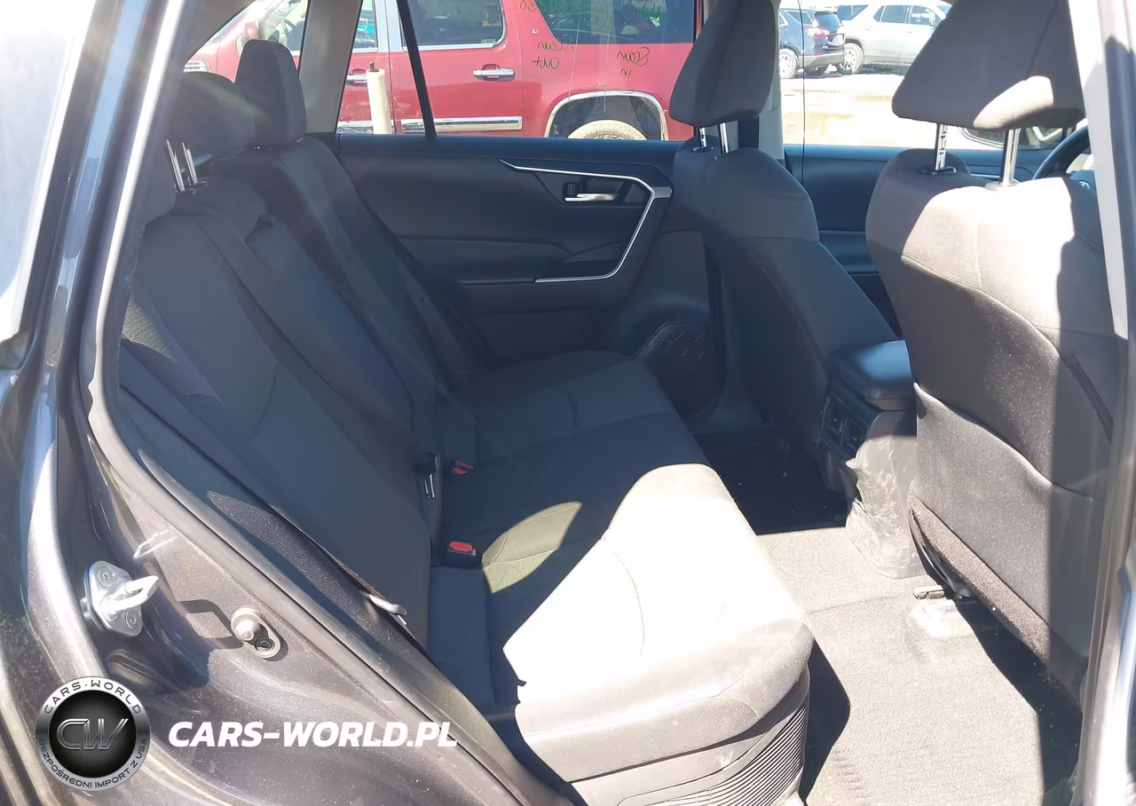 2024 Toyota Rav4 Hybrid Xle VIN:2T3RWRFV8RW218354 - 8