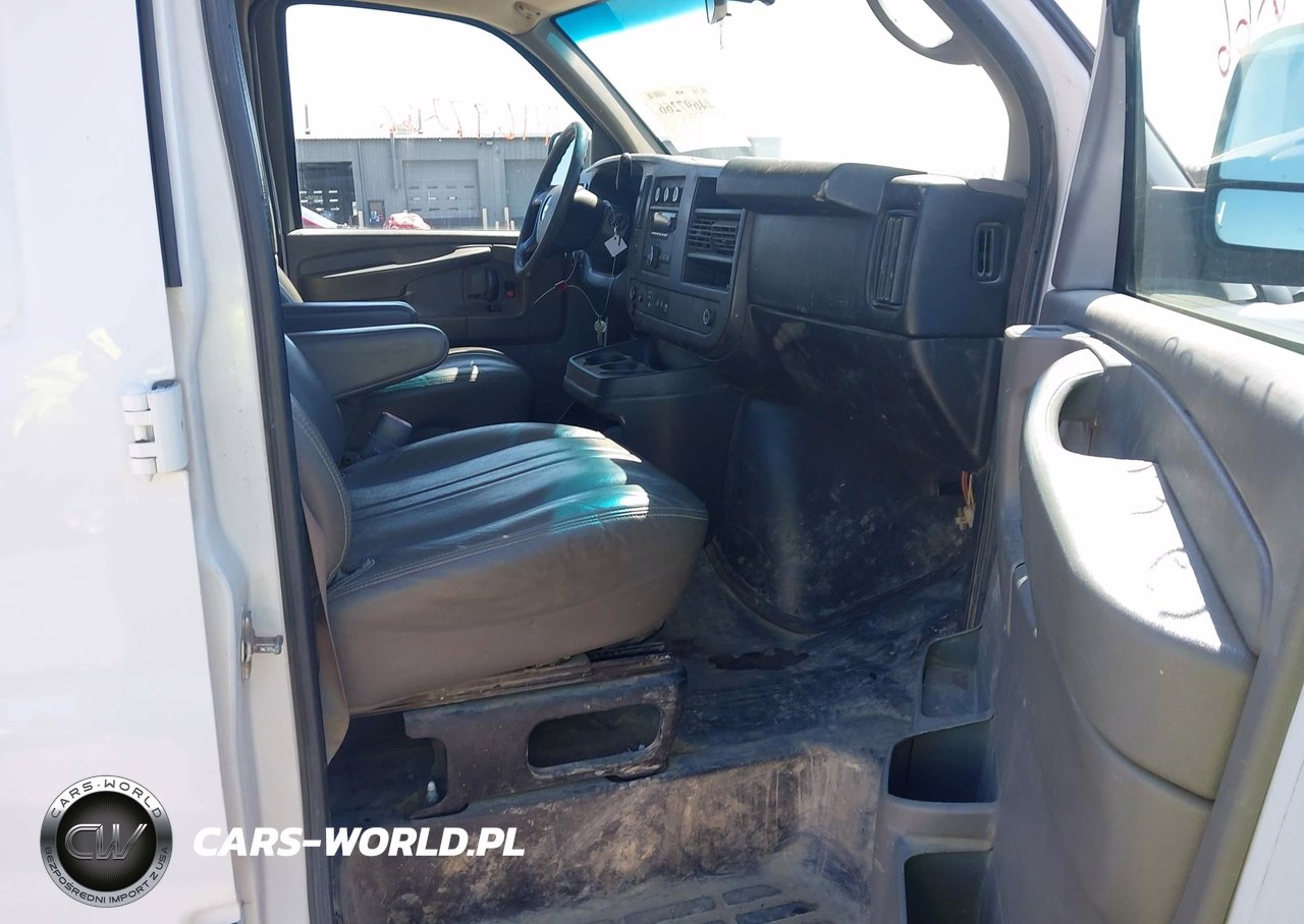 2014 Chevrolet Express 2500 Work Van