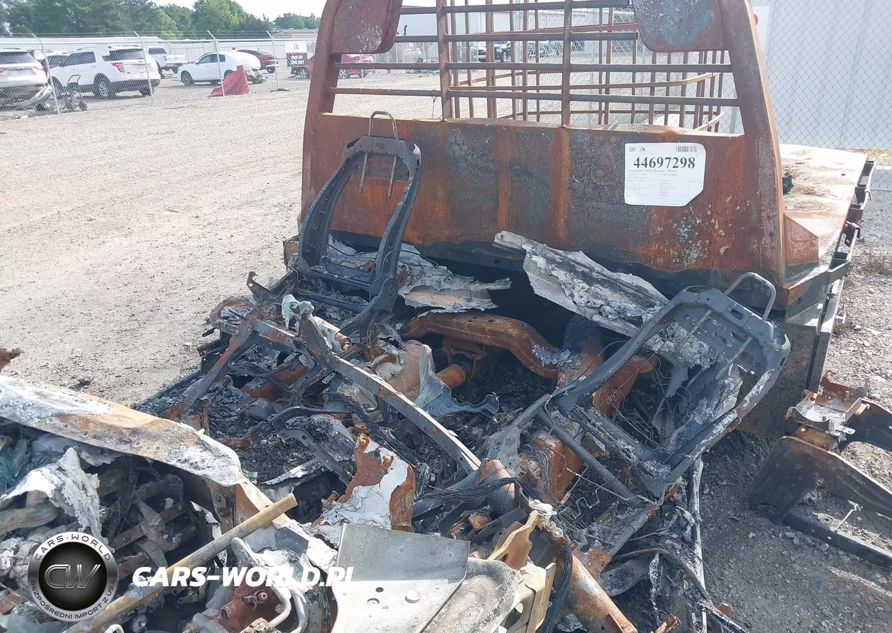 2019 Ford F-350 Chassis Xl VIN:1FDRF3G62KED70207 - 7