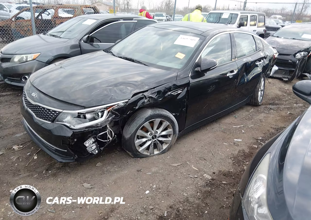 2018 Kia Optima S VIN:5XXGT4L30JG245836 - 2