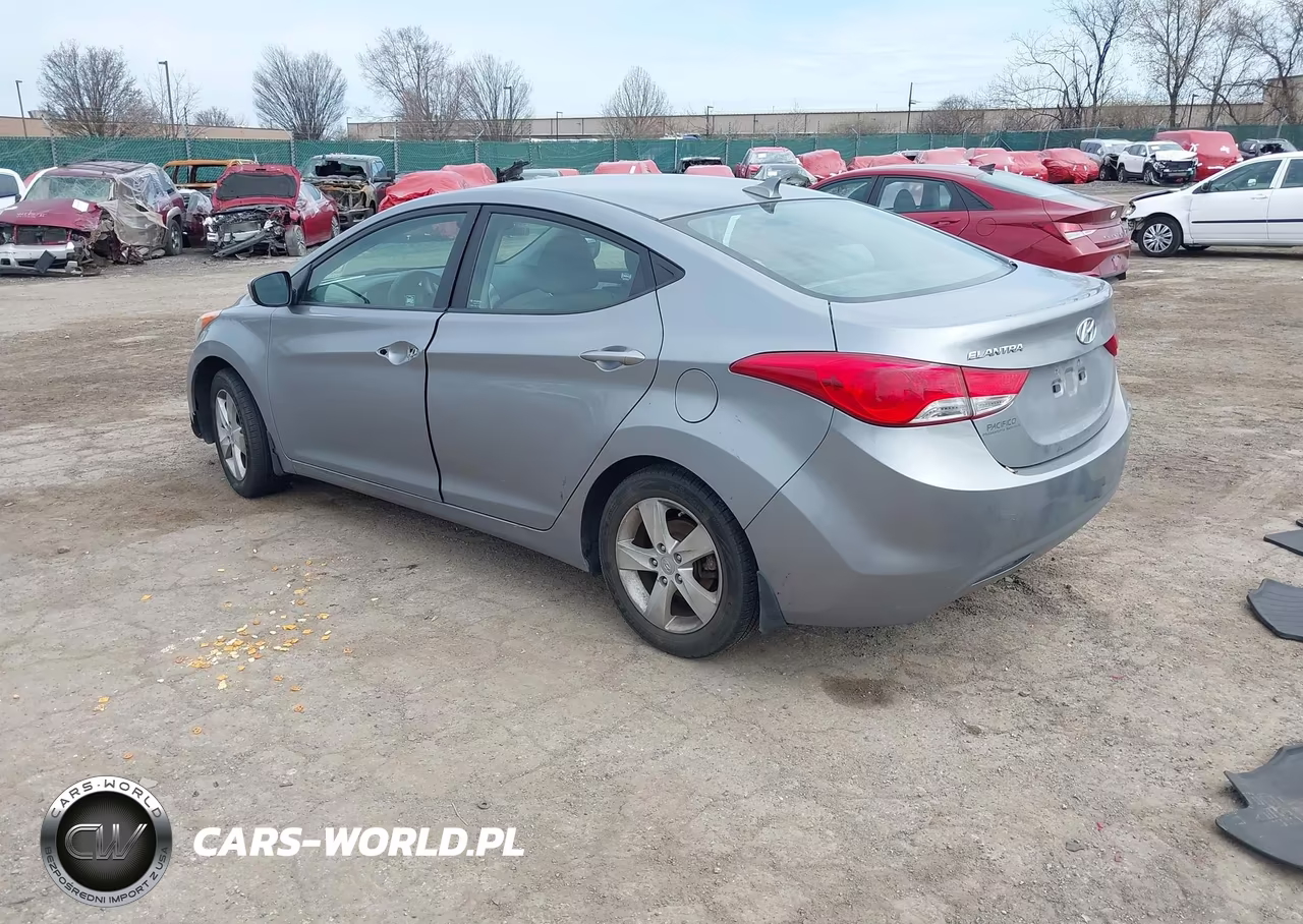 2013 Hyundai Elantra Gls-Limited VIN:KMHDH4AE7DU606272 - 3