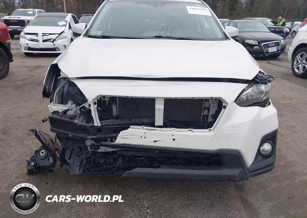 2020 Subaru Crosstrek Premium VIN:JF2GTAEC0L8230112 - 6