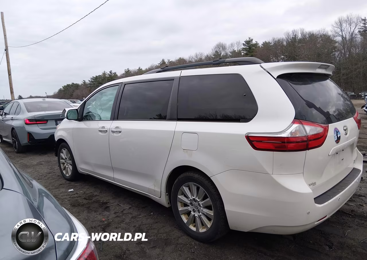 2015 Toyota Sienna Xle 7 Passenger VIN:5TDDK3DC3FS101993 - 15
