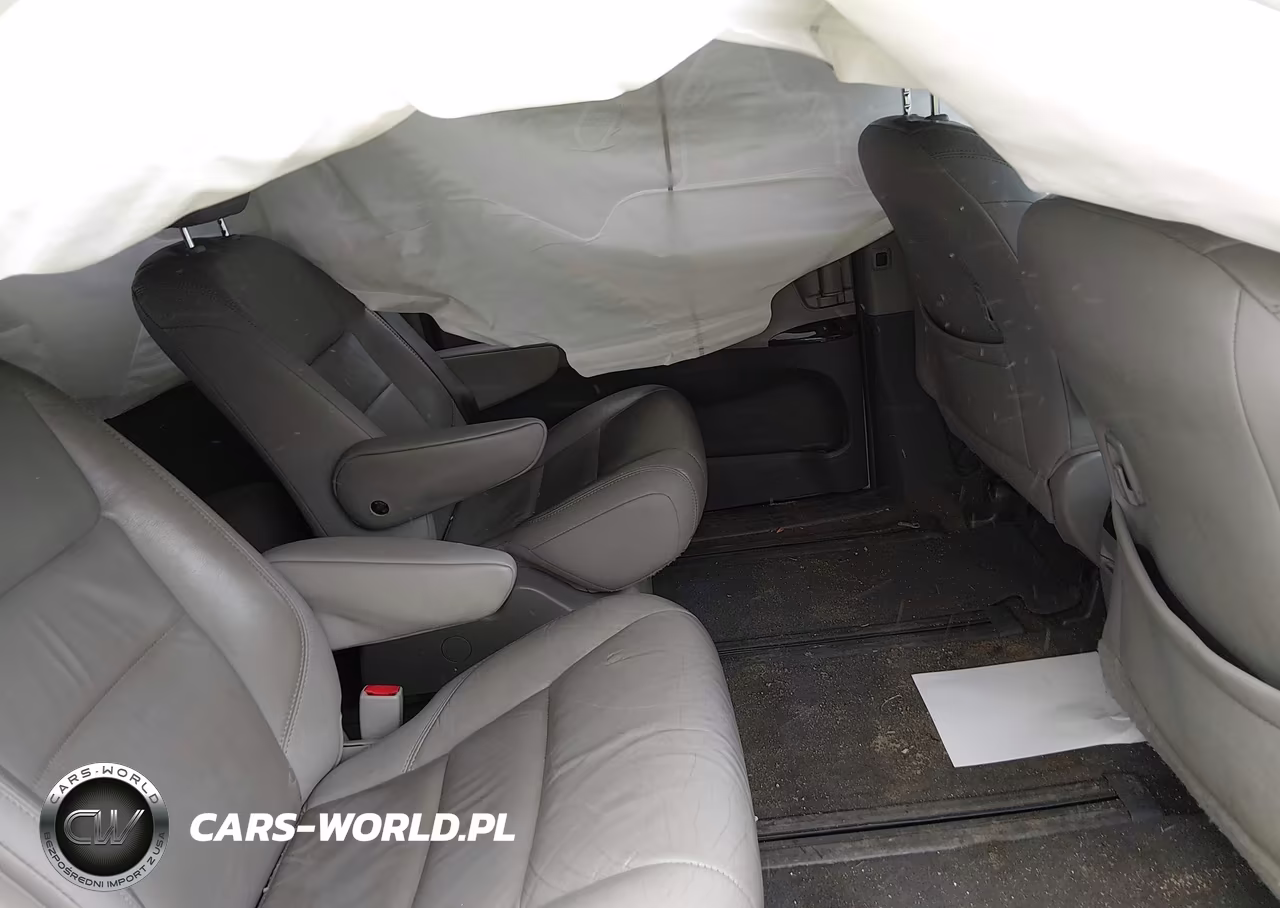 2015 Toyota Sienna Xle 7 Passenger VIN:5TDDK3DC3FS101993 - 8