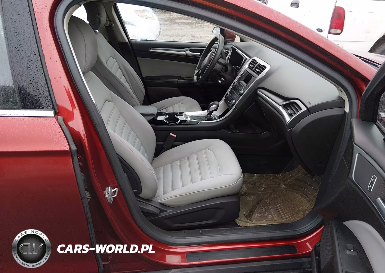 2014 Ford Fusion Hybrid S VIN:3FA6P0UU2ER266796 - 5
