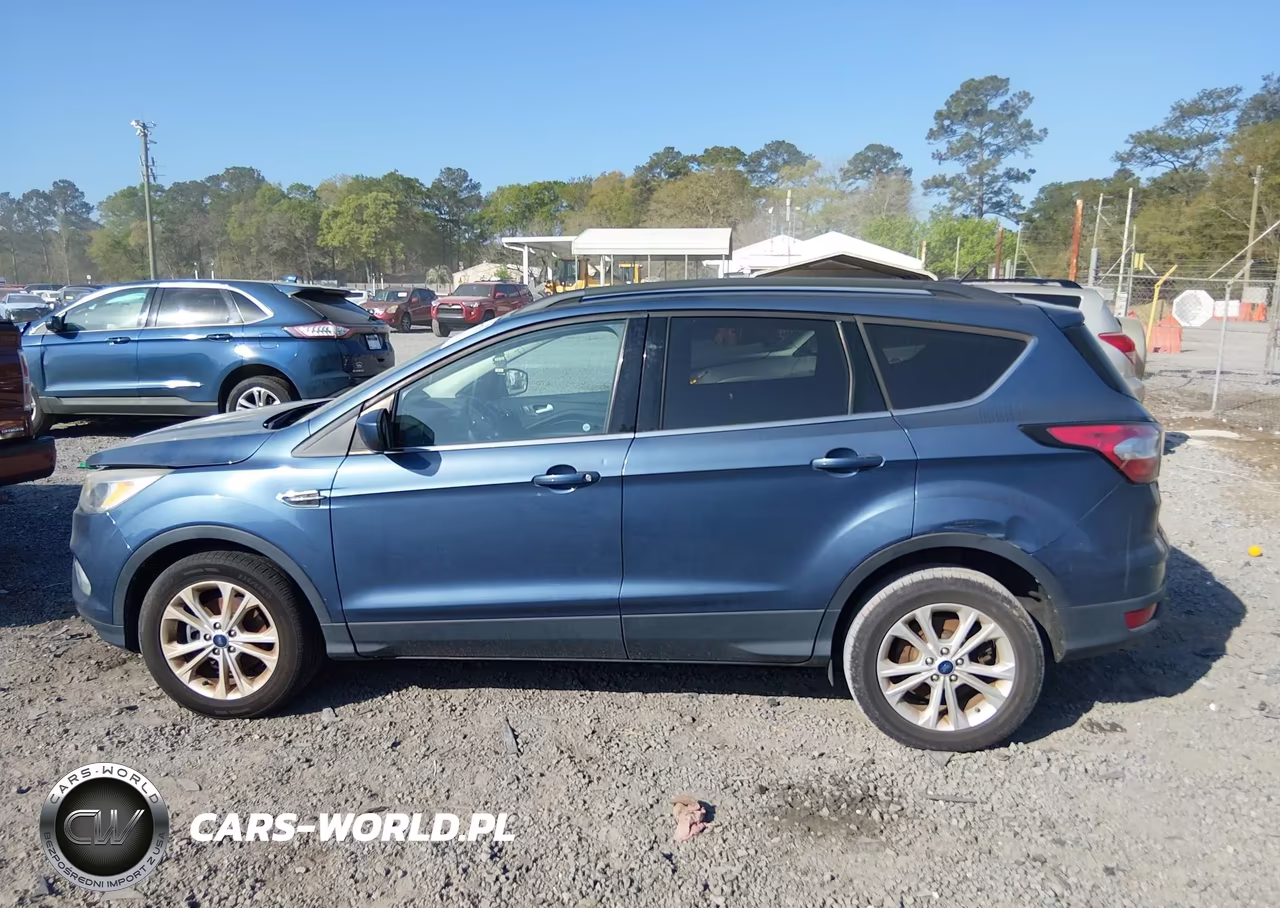 2018 Ford Escape Se VIN:1FMCU0GD4JUB45980 - 14