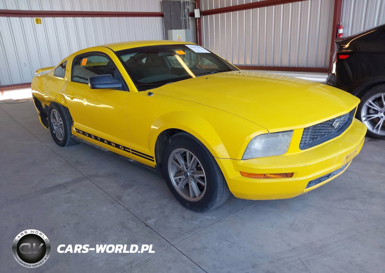 2005 Ford Mustang V6 Deluxe-V6 Premium