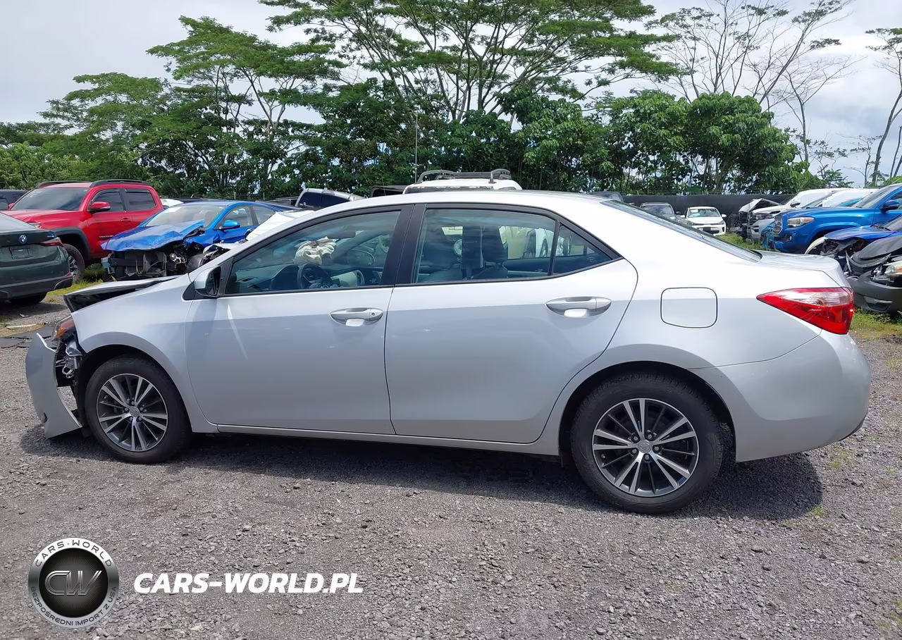 2019 Toyota Corolla Le VIN:5YFBURHEXKP923290 - 14