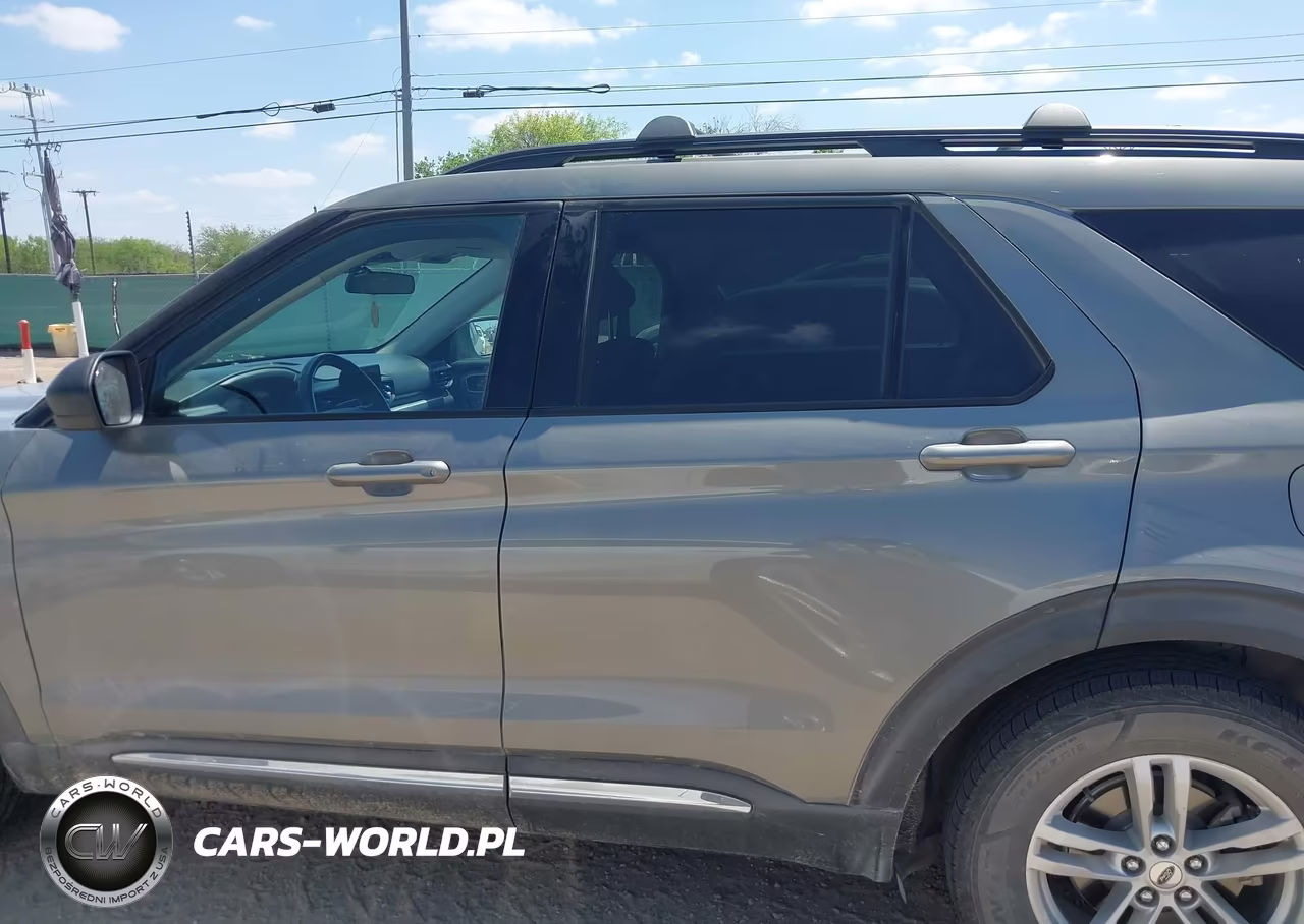2020 Ford Explorer Xlt VIN:1FMSK7DH9LGB20866 - 14