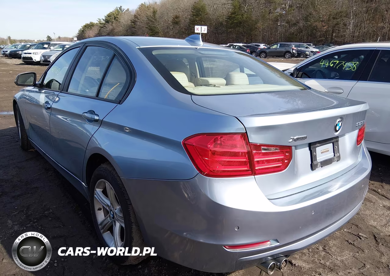 2013 BMW 328I xDrive VIN:WBA3B5G55DNS01792 - 3