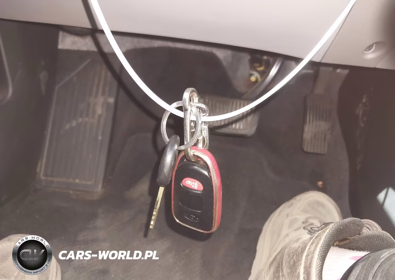2018 Hyundai Elantra Sel VIN:5NPD84LF0JH372038 - 11