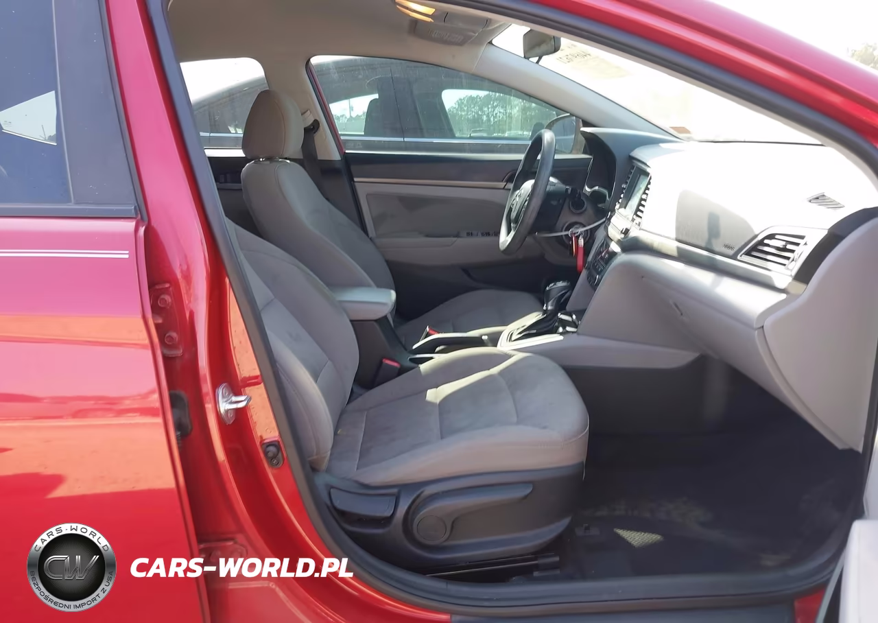 2018 Hyundai Elantra Sel VIN:5NPD84LF0JH372038 - 5