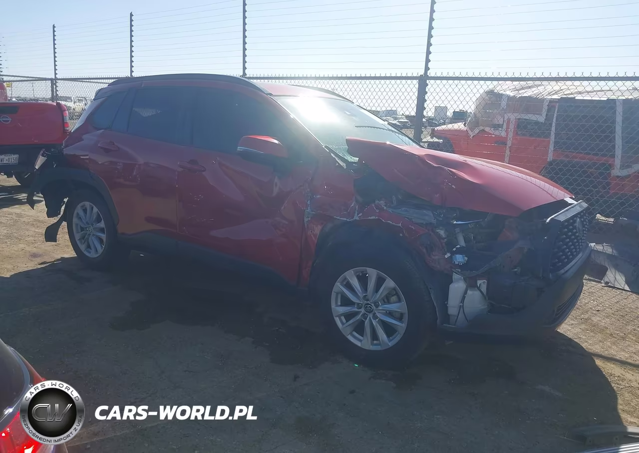 2022 Toyota Corolla Cross Le – zdjęcie 1 z 15
