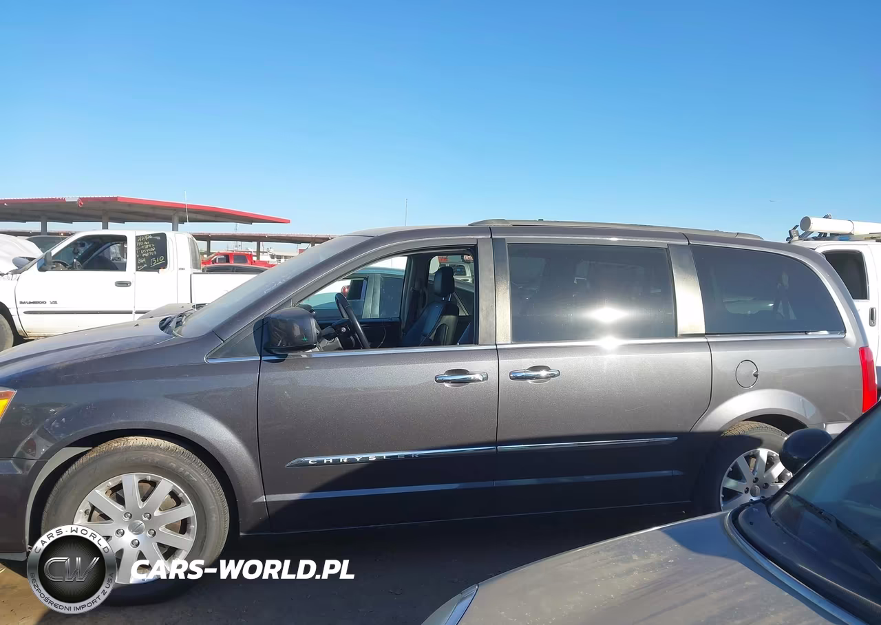 2016 Chrysler Town & Country Touring VIN:2C4RC1BG5GR112131 - 14