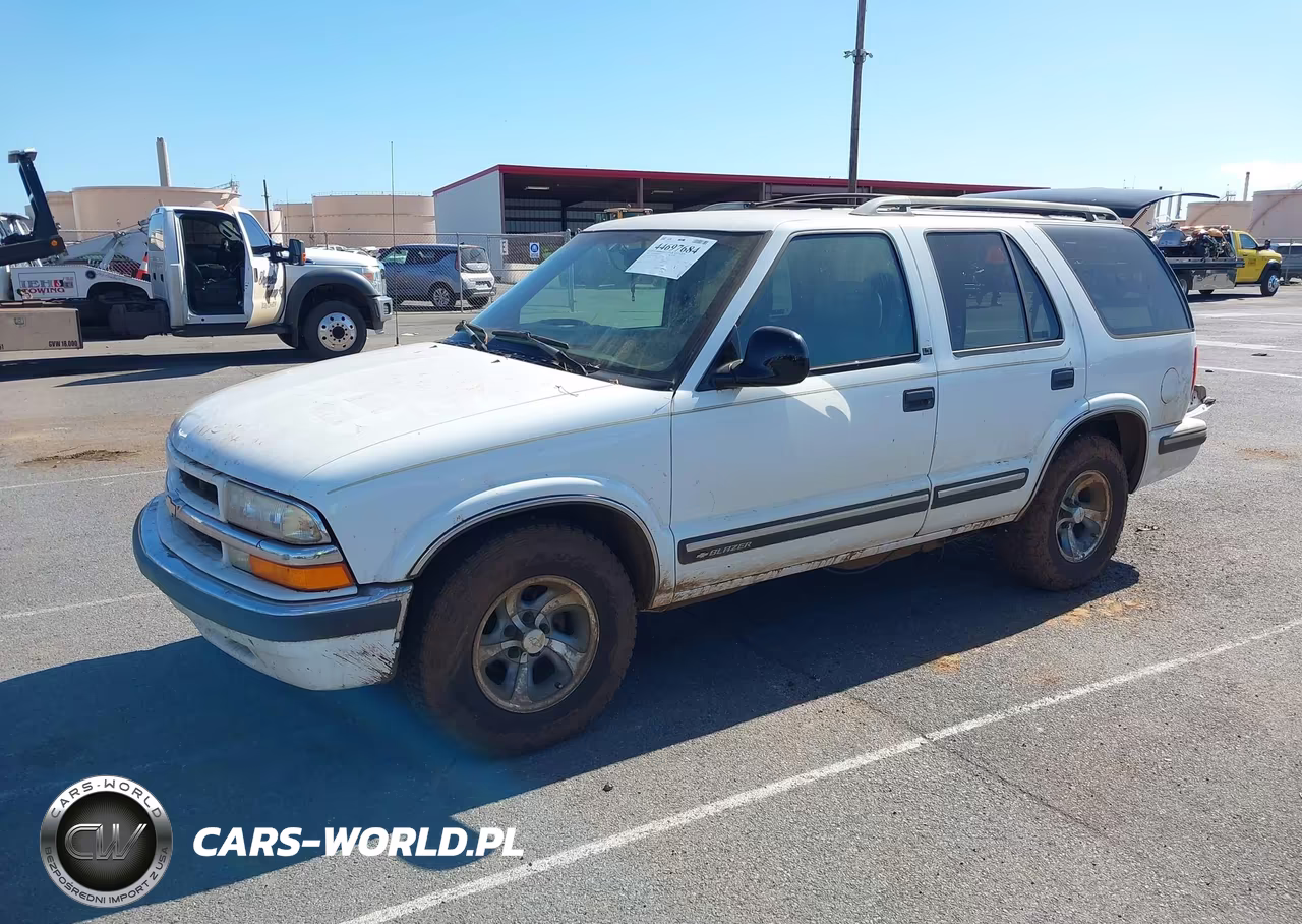 1998 Chevrolet Blazer Lt VIN:1GNCS13W9W2120381 - 2