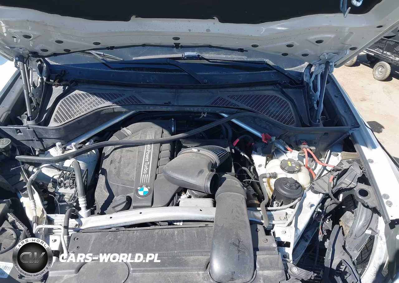 2018 BMW X5 xDrive35I VIN:5UXKR0C50JL075270 - 10